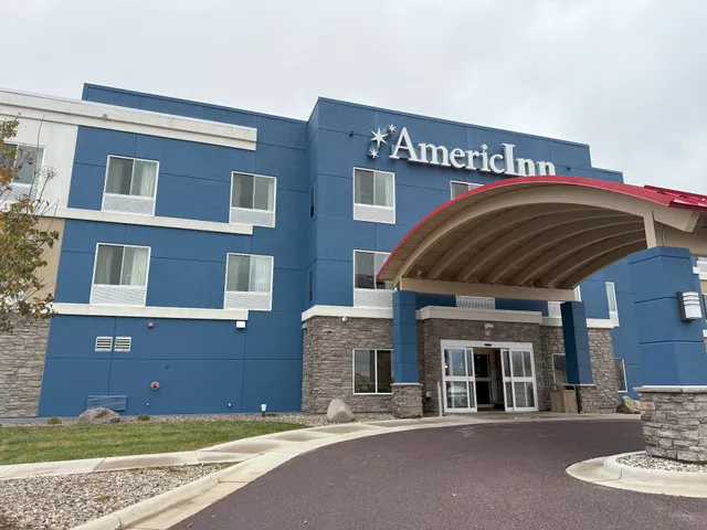 AmericInn by Wyndham Windom