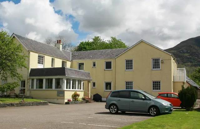 Glenlochy Apartments