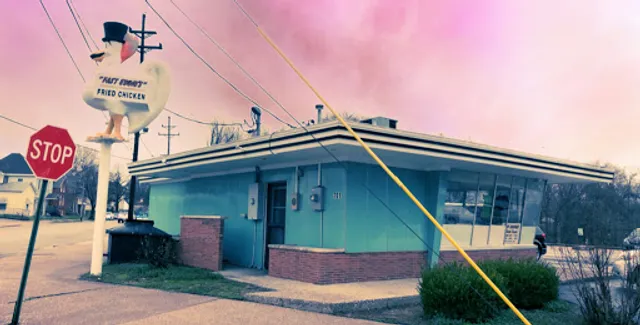 Fast Eddie's Fried Chicken