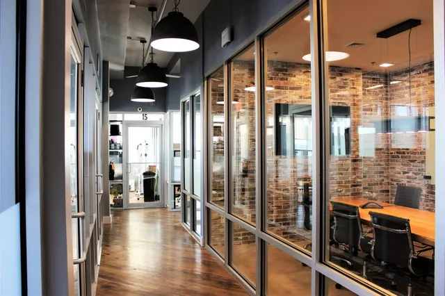 Green Desk Coworking and Office Spaces - Long Island City