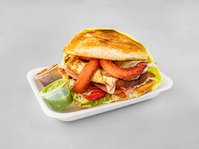 Semitas Poblanas Food truck