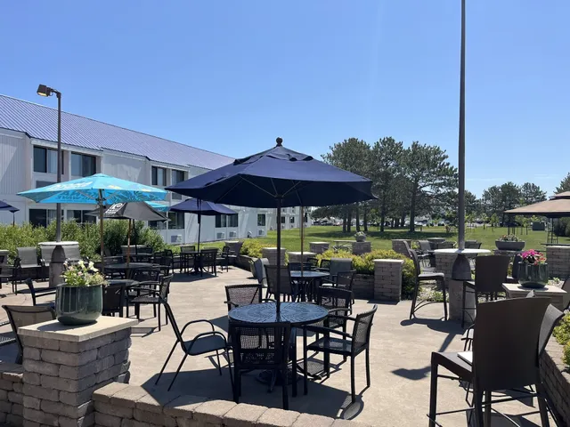 Barkers Island Inn Resort & Conference Center