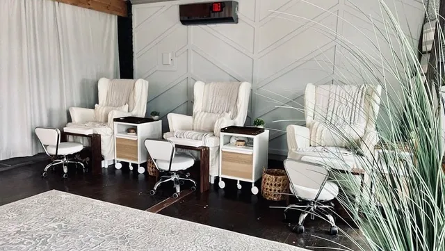 Southern Chic Nails Salon