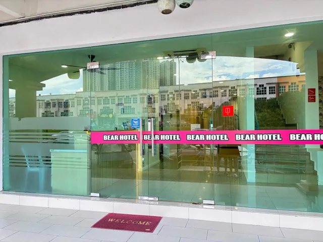 Bear Hotel Nilai