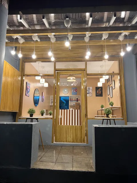 The Hideout Cafe & Restaurant