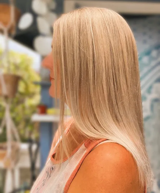 Zen Den Salon and Boutique