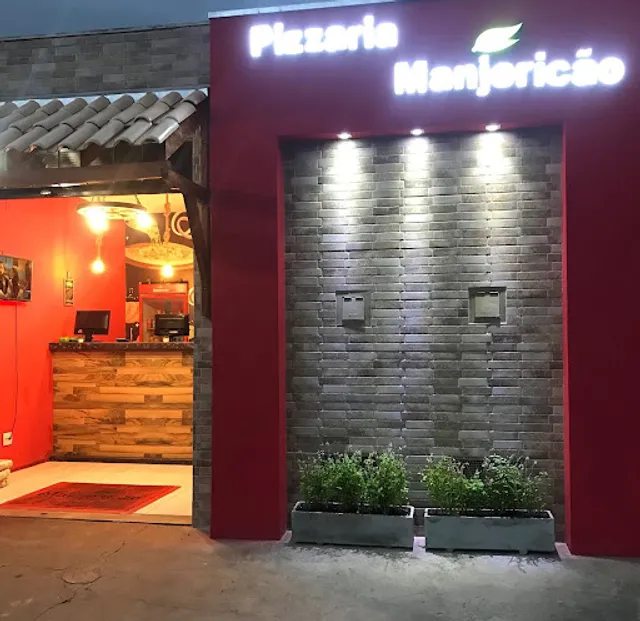 Pizzaria La Manjericão