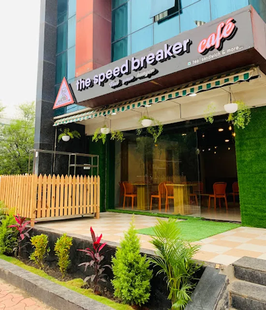TSB - The Speedbreaker Cafe