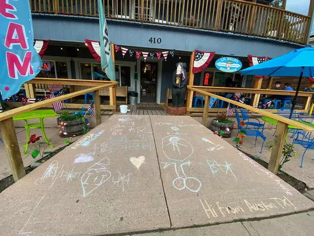 Li’l Willie’s Shenanigans