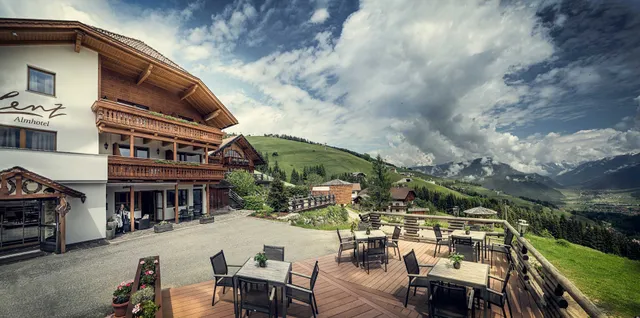 Almhotel Lenz