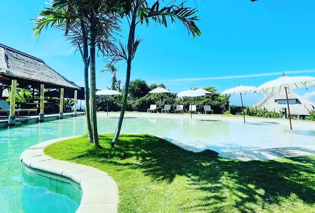 Bloo Lagoon Eco Village