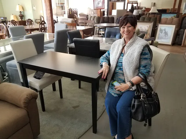 West's Furniture & Appliances