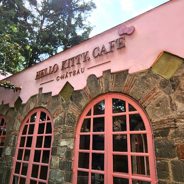 Hello Kitty® Café Château