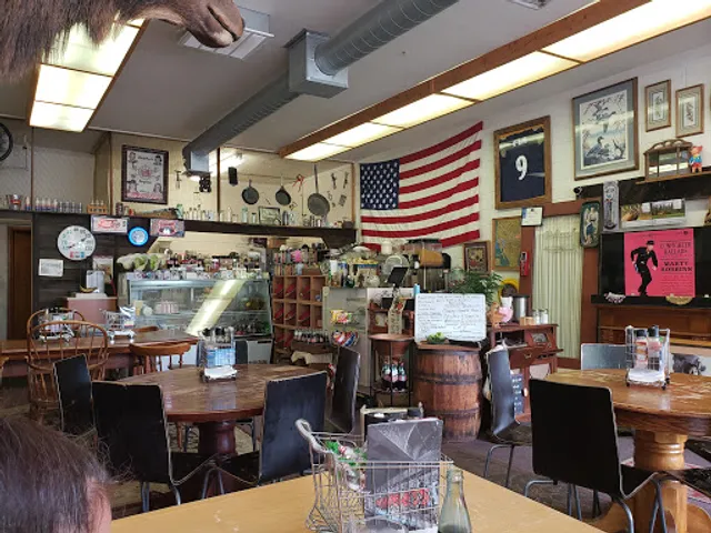 Apple Barrel Deli & Bakery