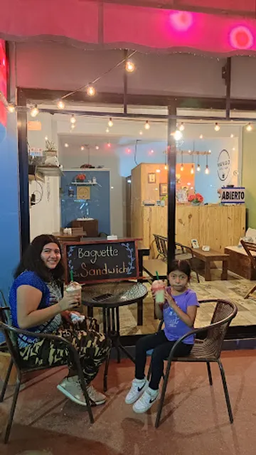 Mango Coffee & Frappe