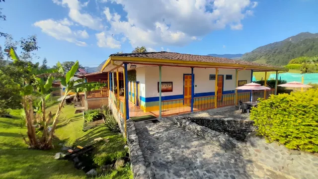 ECOXPLORA:casa de campo-zona de camping-turismo experiencial