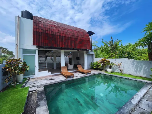 The Lumbung Wood Villa