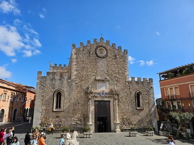 Piazza Duomo Taormina