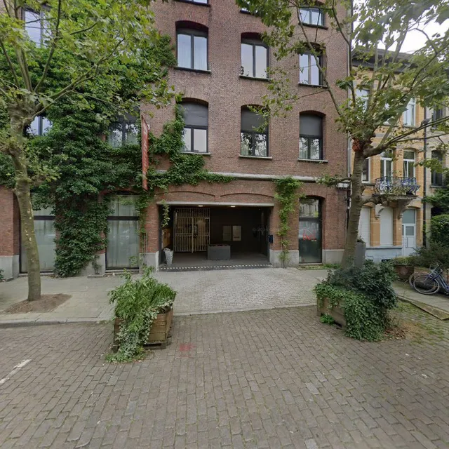 Be-Housing, Immobilier