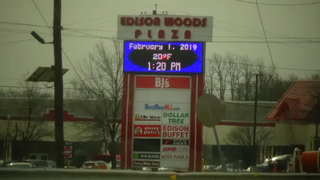 EWR Rent a Car Center Newark Wwds