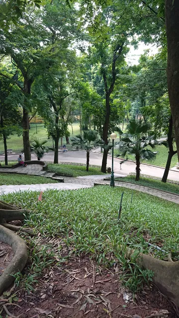 Núi Long Đỗ - Núi Nùng