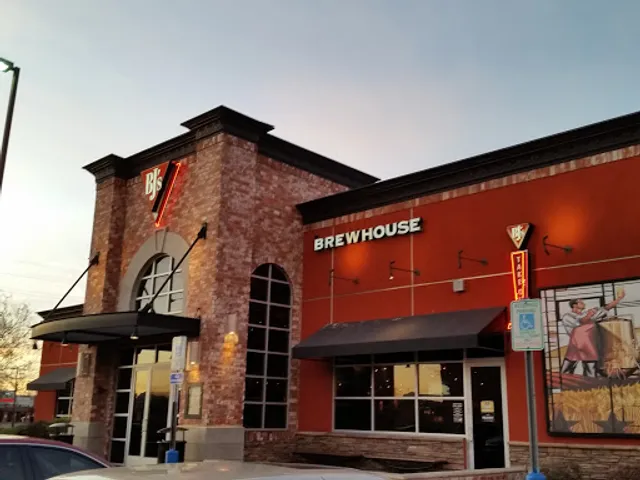 BJ's Restaurant & Brewhouse