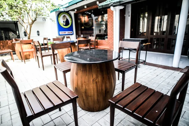 Chaw Chaw Pub & Restaurant PVT LTD