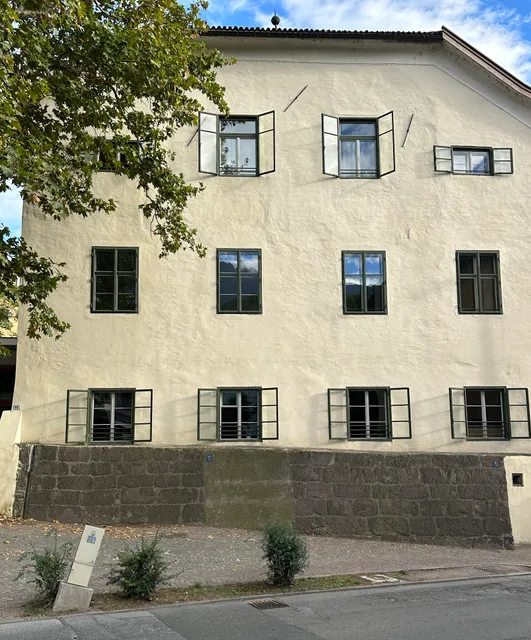 Ansitz Thierburg - Suites