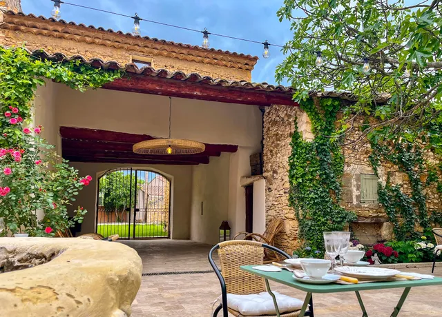 Les Suites de Bruoux