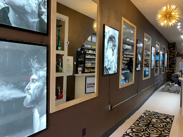 Gallery Smoke Charleston