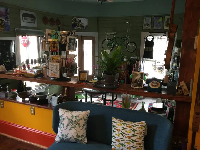 Fly Right Galaxy Gift & Studio