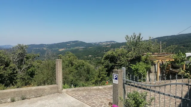 B&B NINA Via Pian dei Torli numero 3