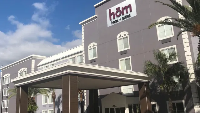 HOM Hotel Gainesville, SureStay Collection by Best Western