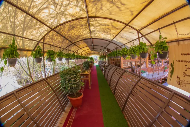 Khosha Shiraz Tourism Garden and Restaurant