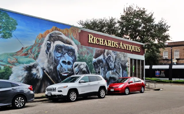 Richard's Antiques Inc