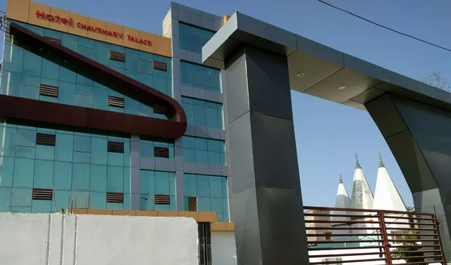 Hotel Chaudhary Palace