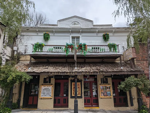 Crazy Horse Saloon & Grill