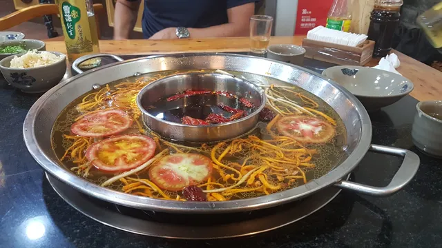 Chongqing Yuanlaosi Old Hot Pot
