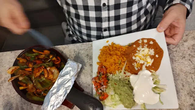 Casa Jalisco Bar & Grill