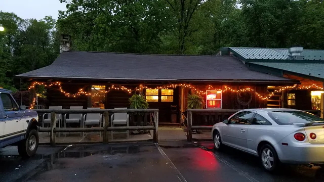 Buddy's Log Cabin Family Restaurant