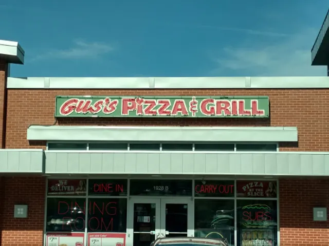 Gus's Pizza & Grill