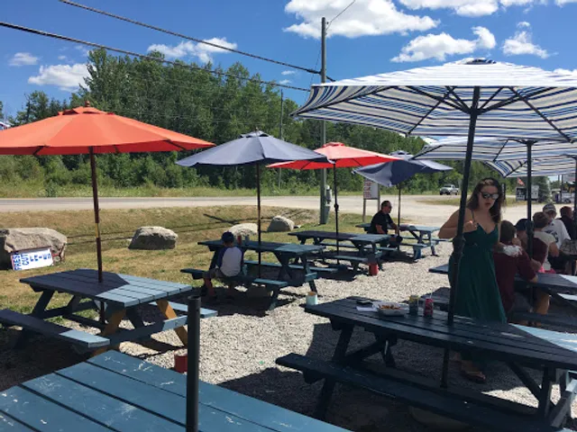 Country Bobs Chip Truck