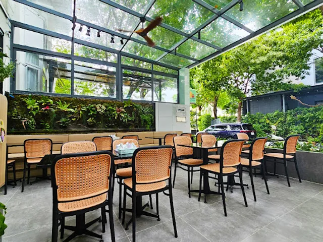 Linh's Kitchen - Ăn Ngon Quận 7