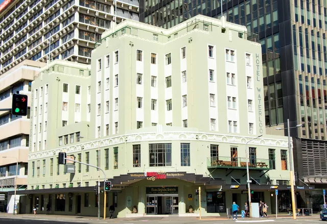 Hotel Waterloo & Backpackers