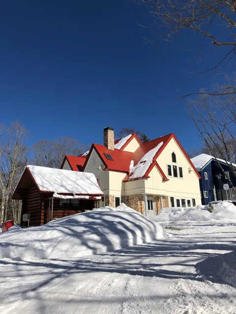 Shirakabako Pension Rock