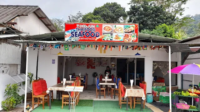 DEE Seafood Restaurant