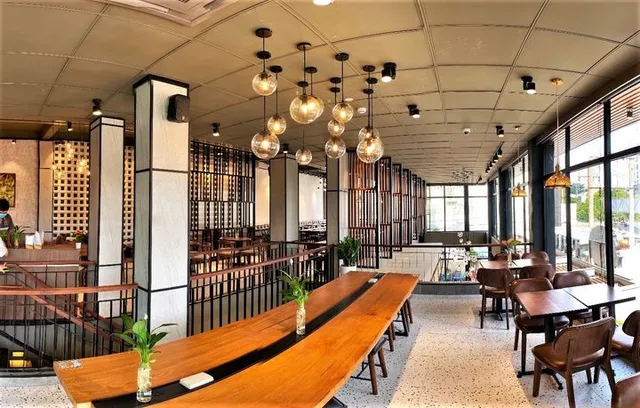 Phuc Long Coffee & Tea Express