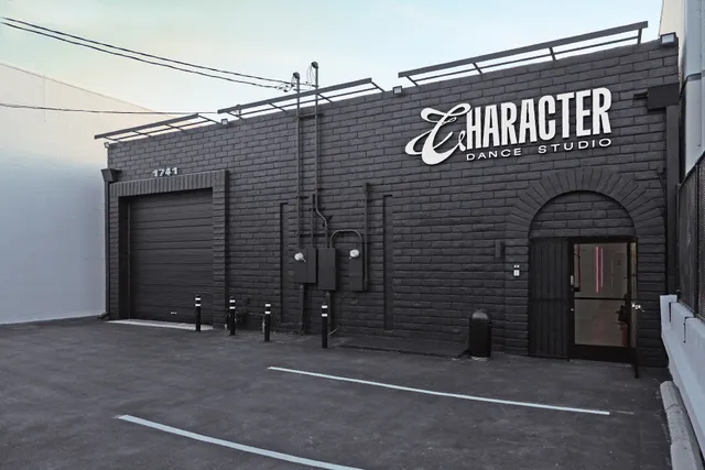 Character Dance Studio - Complex | Gardena