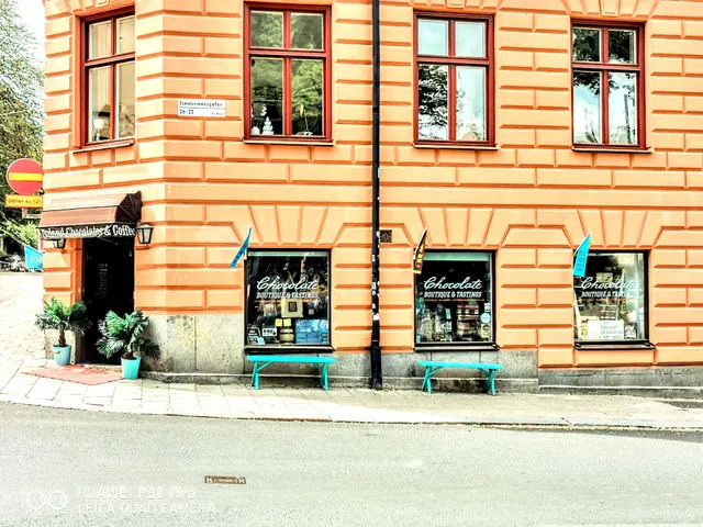 Small Island Chocolates & Coffee