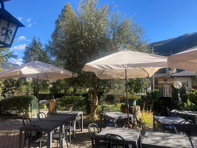 Coppa Restaurant Hotel